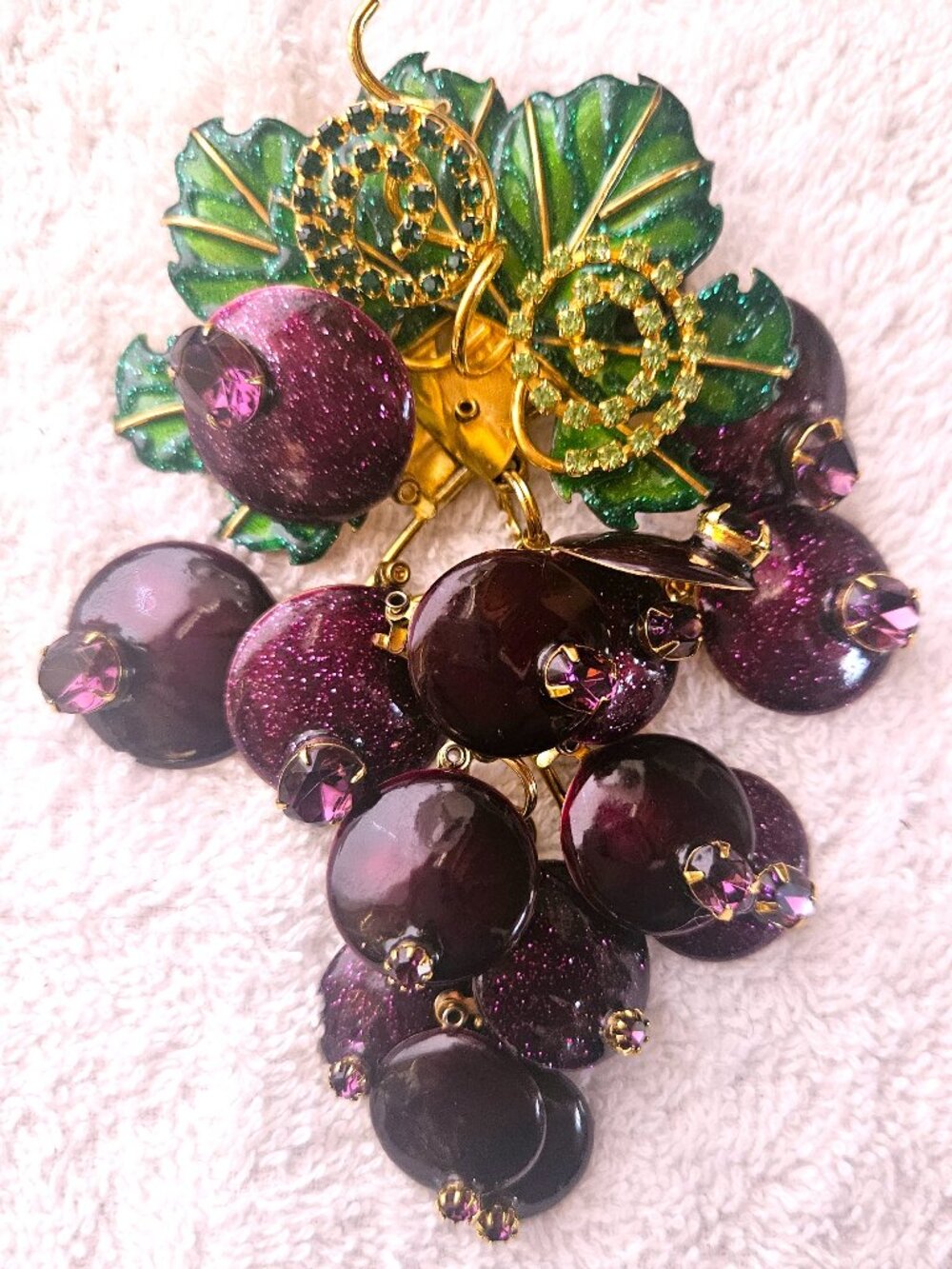 Lunch at the Ritz huge grape cluster brooch Swarovski gold electroplate free shp